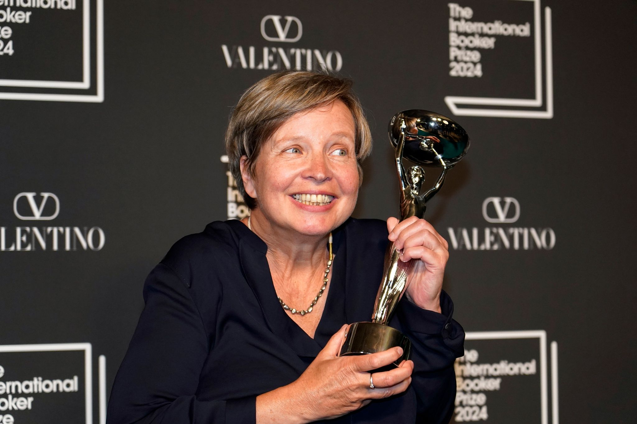 Es ist nicht Erpenbecks erster Preis: Wegen der vielen Auszeichnungen für ihre Romane gilt sie als eine der bedeutendsten deutschsprachigen Schriftstellerinnen. Foto: Alberto Pezzali/AP/dpa