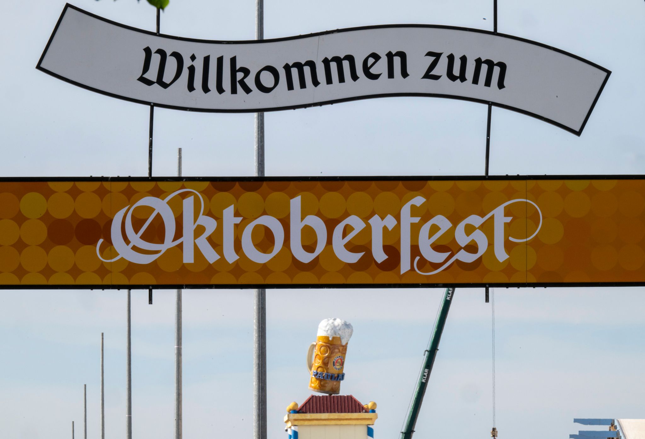 Am 21. September beginnt die diesjährige Wiesn. (Archivbild) Foto: Peter Kneffel/dpa