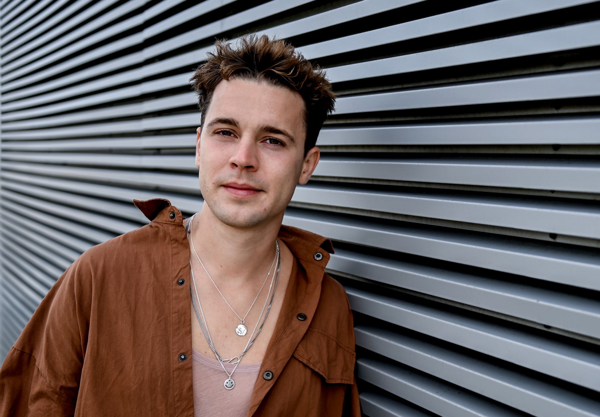 DJ Felix Jaehn hat erstmal alle Shows abgesagt, weil er mehr Pause und Zeit zum Heilen braucht. Foto: Britta Pedersen/dpa-Zentralbild/ZB