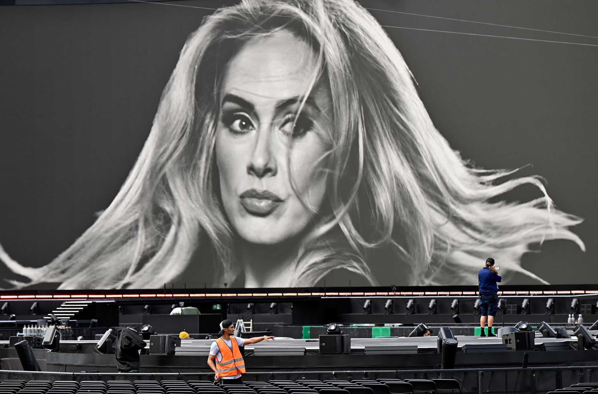 Nur gefilterte Bilder von der Show: Keine Foto-Journalisten bei Adele erlaubt (Archivbild) Foto: Uwe Lein/dpa