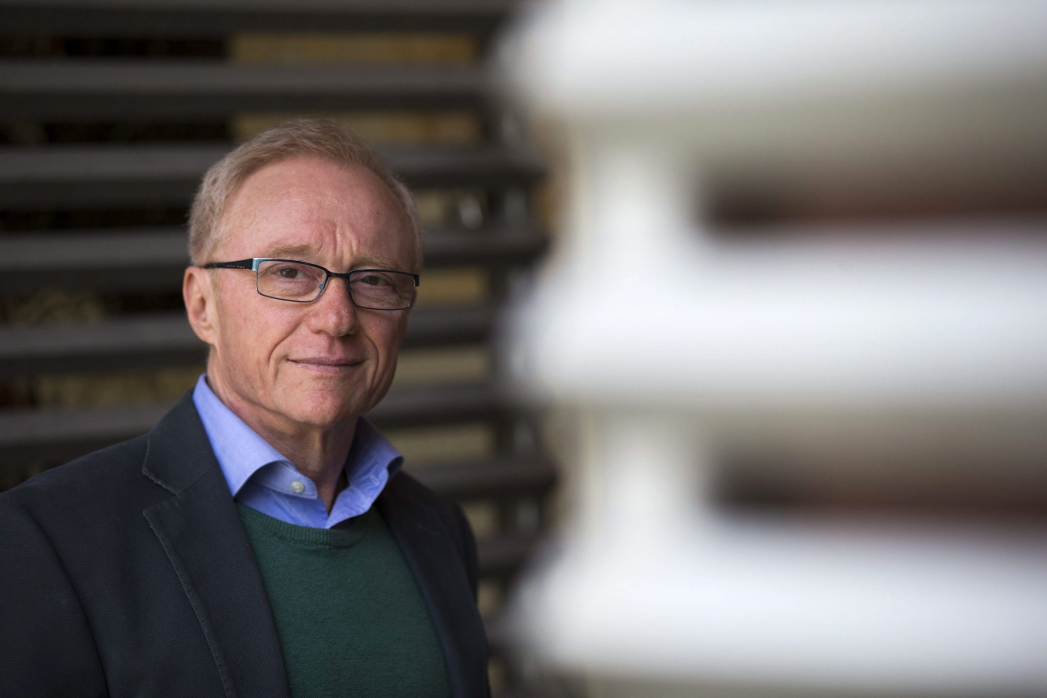 David Grossman wird für seinen Einsatz im Nahostkonflikt ausgezeichnet.  Foto: Alejandro Garcia/EFE/EPA/dpa