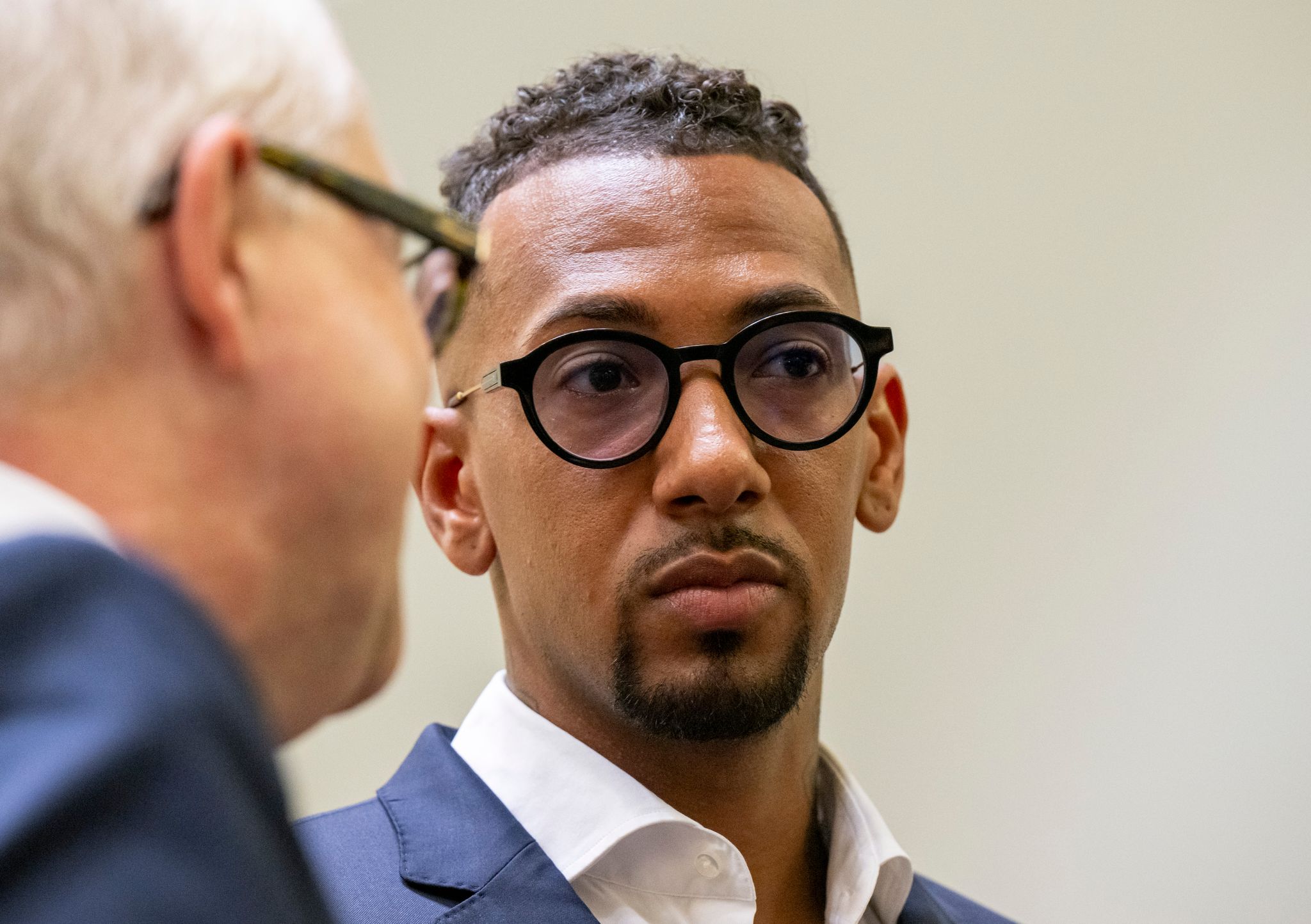 Jerome Boateng war vom Gericht schuldig gesprochen und verwarnt worden. Die Staatsanwaltschaft hat ihre Revision zurückgenommen. (Archivbild) Foto: Peter Kneffel/dpa