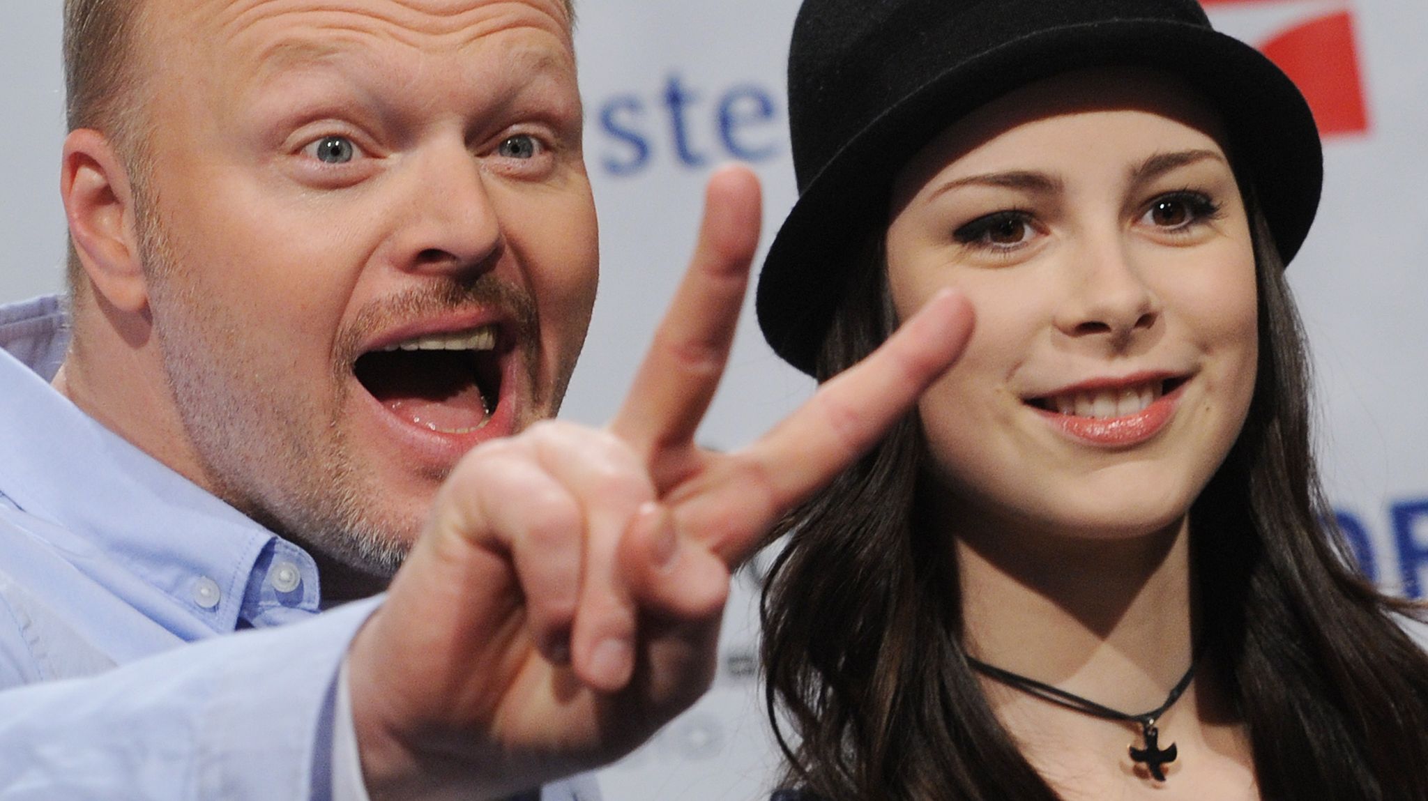 Früher stand Deutschland besser da: Stefan Raab mit ESC-Siegerin Lena Meyer-Landrut Foto: Julian Stratenschulte/dpa