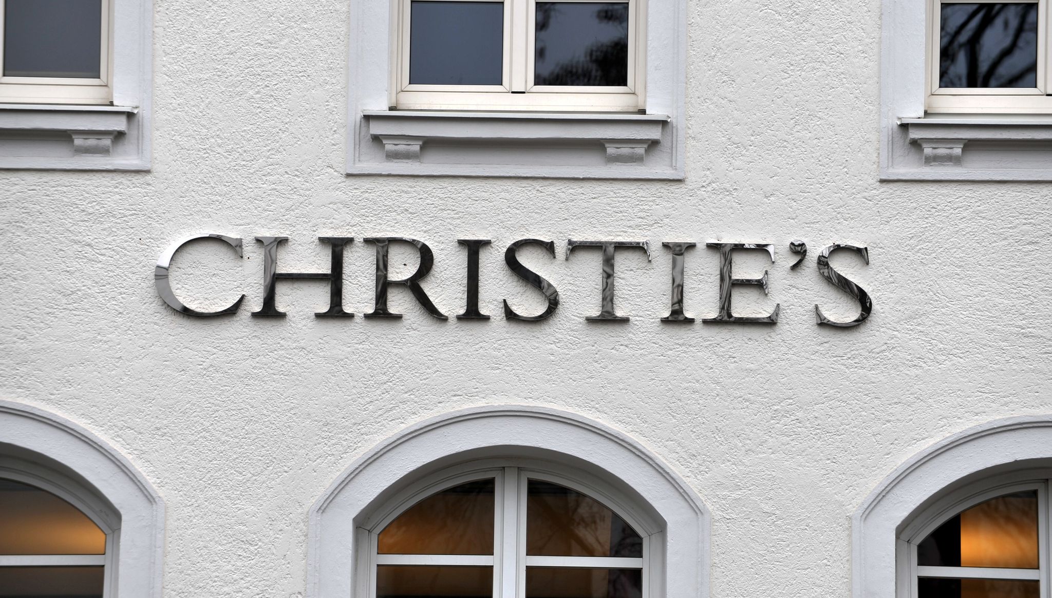 Im Auktionshaus Christie's in New York hat ein Magritte-Gemälde einen Rekordpreis erzielt. Foto: picture alliance / dpa